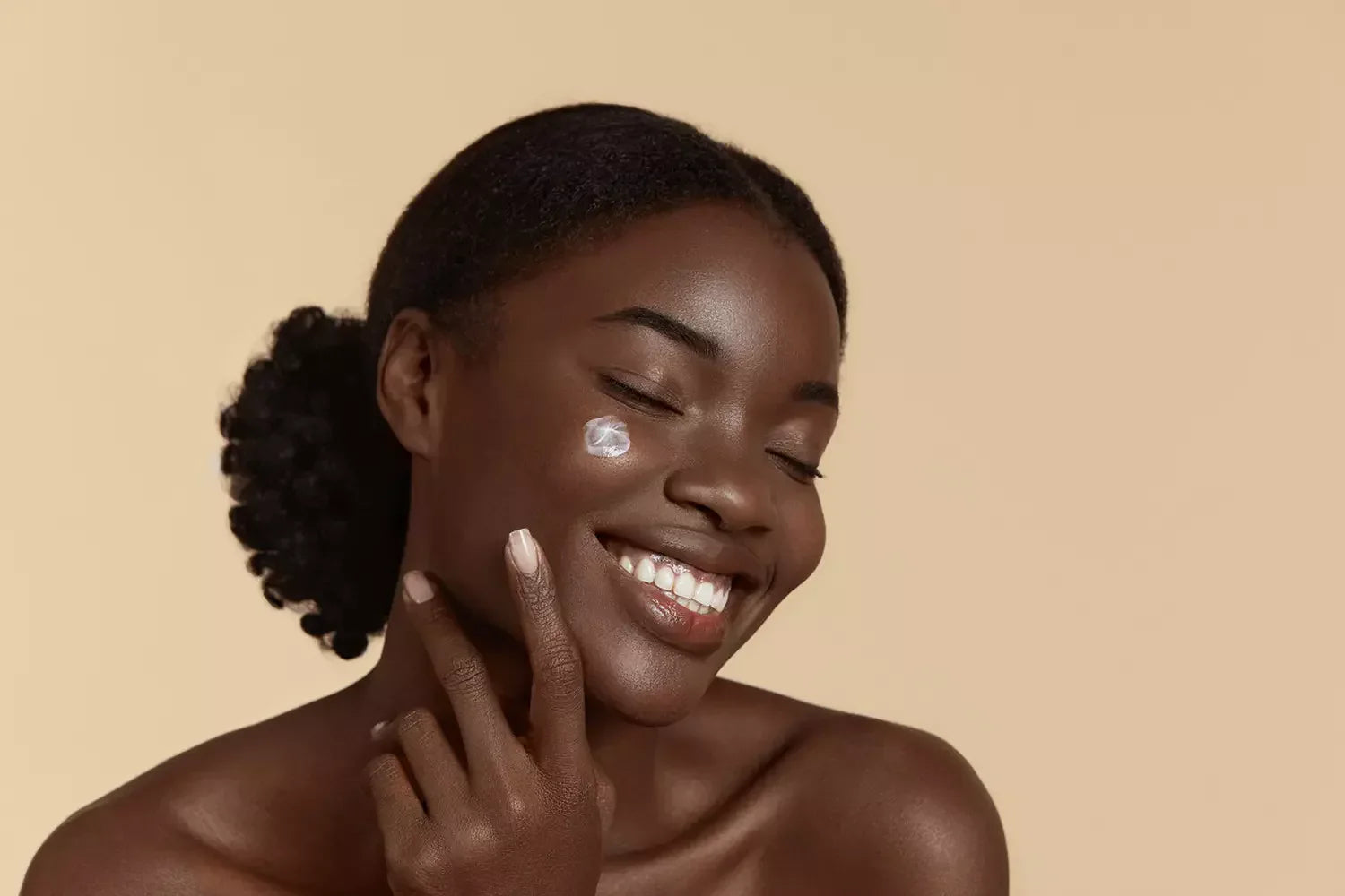 Patchs au curcuma pour le visage : efficacité réelle et mode d'emploi Imagen