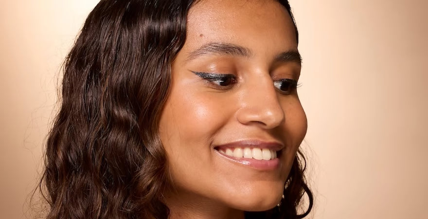 Teint gris et terne : causes et solutions naturelles Bild