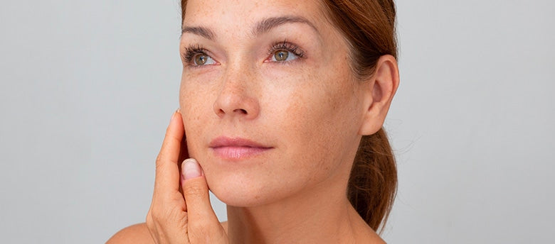 Mélanine : à quoi sert-elle et pourquoi certaines taches apparaissent-elles ? Image