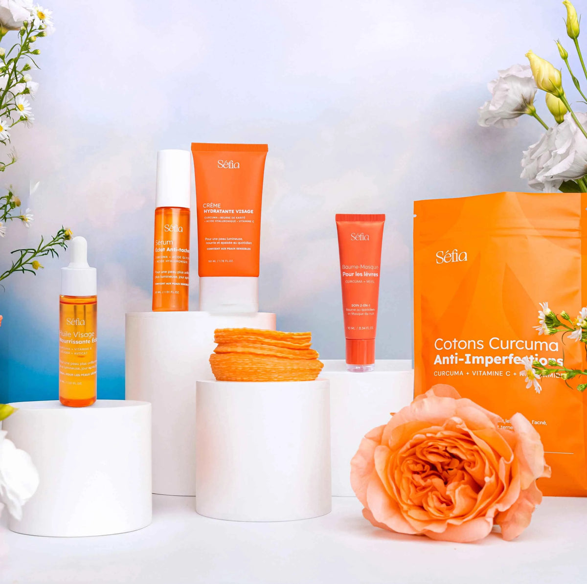 Routine Daily Glow 89,90€ 97,50€ - 7,60€ COTONS + SÉRUM + HUILE + CRÈME + BAUME LÈVRES Voir le produit
